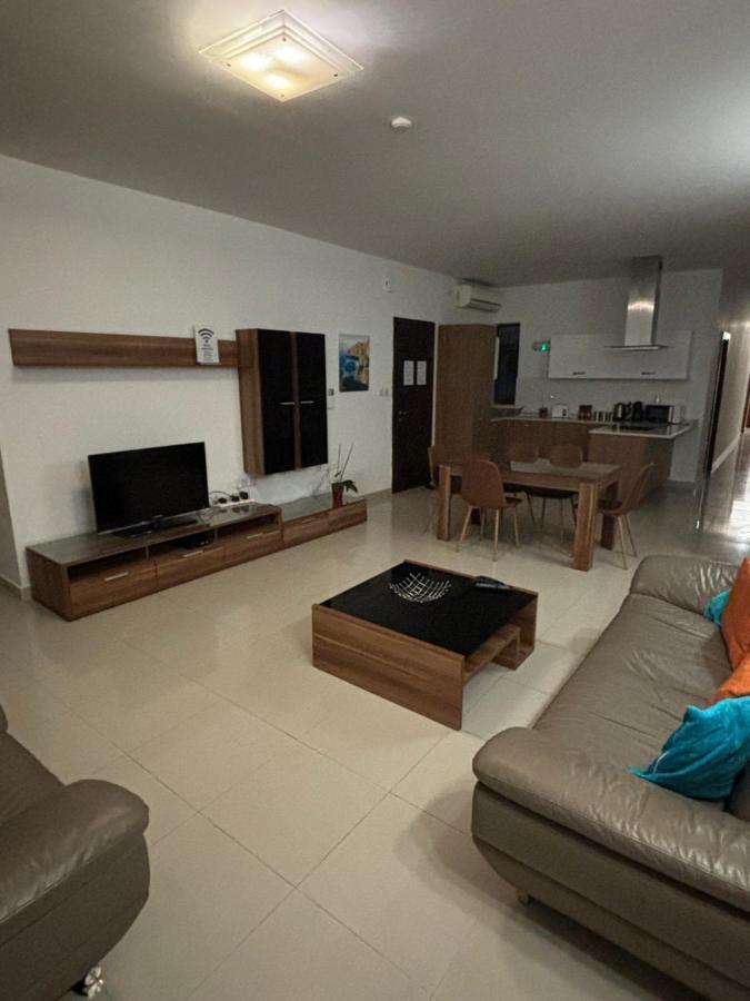 Belmonte Flat Apartment สลีมา ภายนอก รูปภาพ